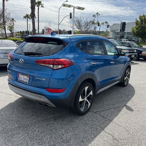 2018 Hyundai TUCSON Value   - Photo 4 - Sherman Oaks, CA 91423