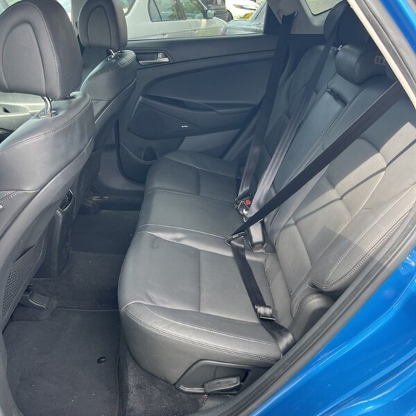 2018 Hyundai TUCSON Value   - Photo 16 - Sherman Oaks, CA 91423