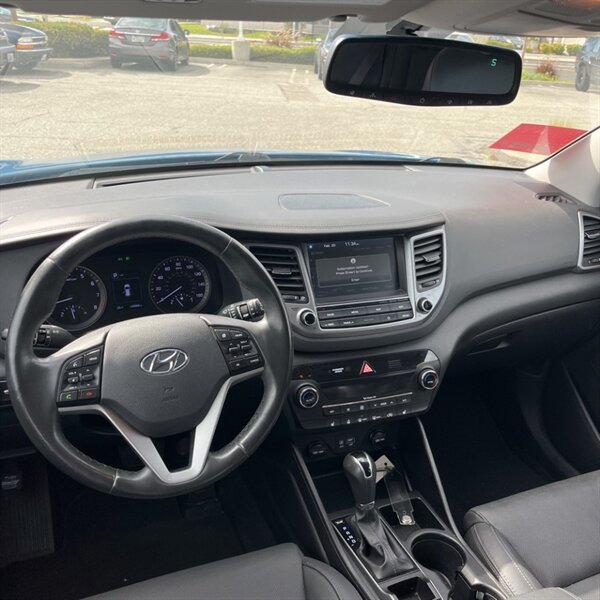 2018 Hyundai TUCSON Value   - Photo 22 - Sherman Oaks, CA 91423