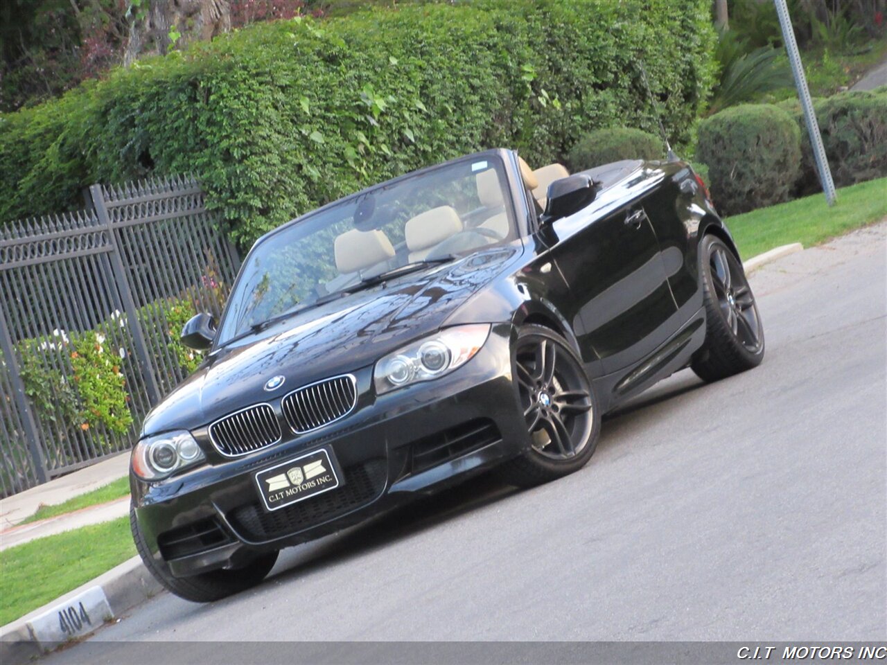 2011 BMW 135i   - Photo 1 - Sherman Oaks, CA 91423