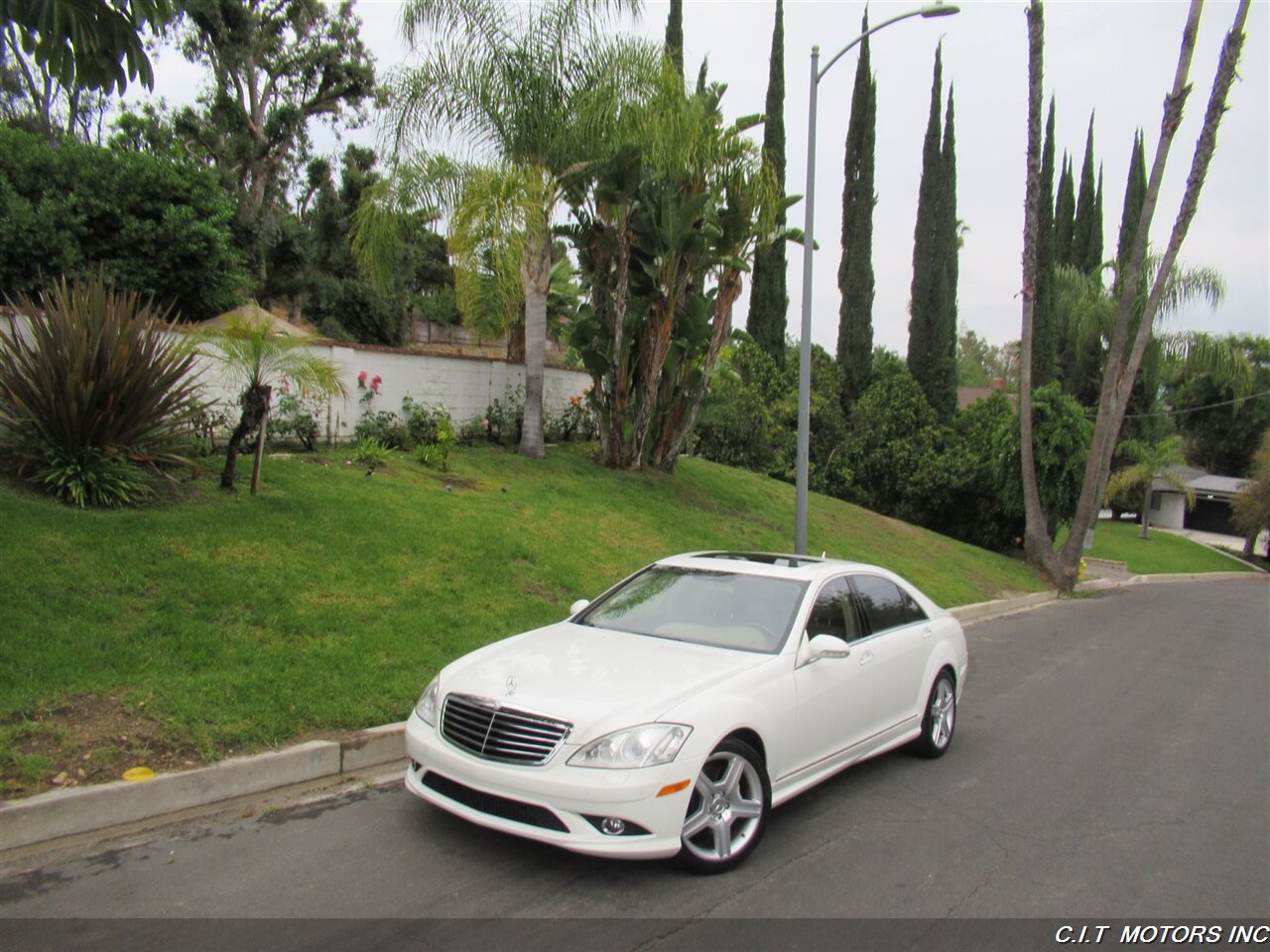 2007 Mercedes-Benz S 550   - Photo 2 - Sherman Oaks, CA 91423