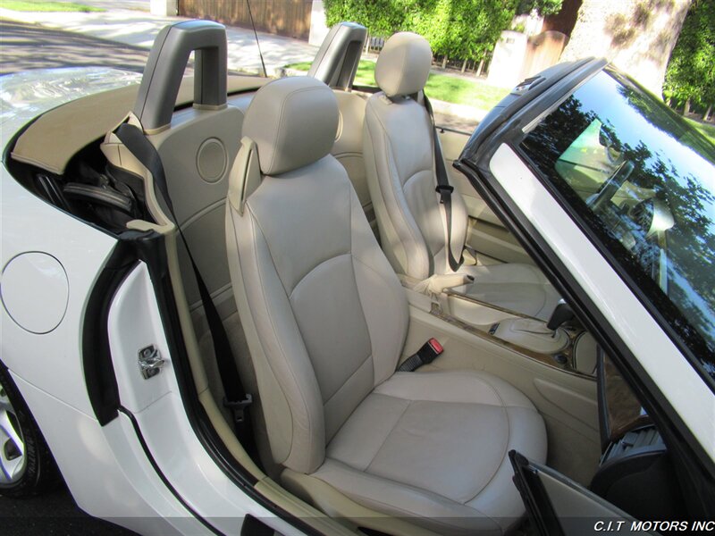 2008 BMW Z4 3.0i photo