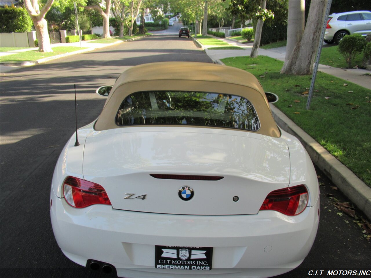 2008 BMW Z4 3.0i   - Photo 38 - Sherman Oaks, CA 91423