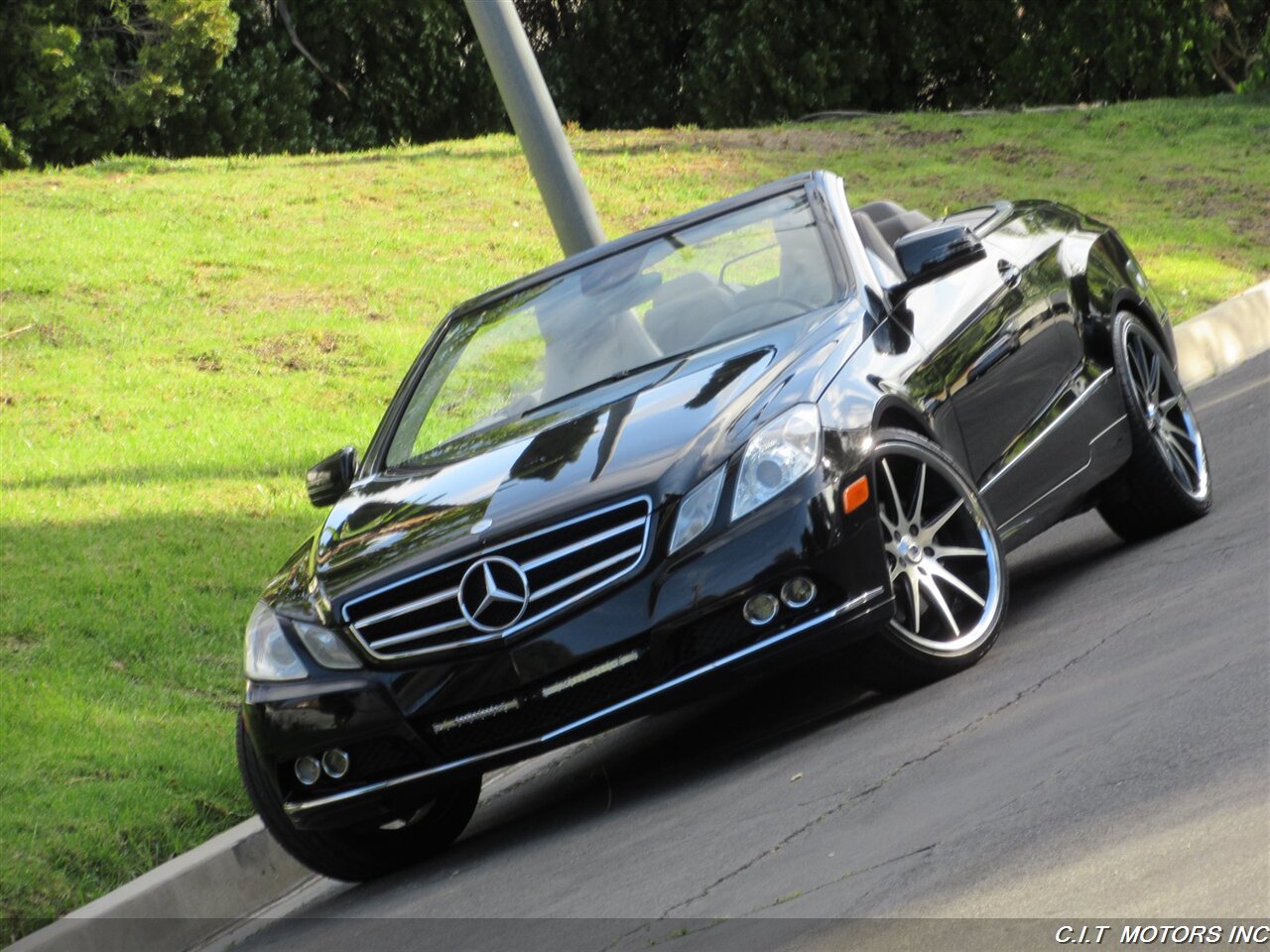 2011 Mercedes-Benz E 350   - Photo 53 - Sherman Oaks, CA 91423