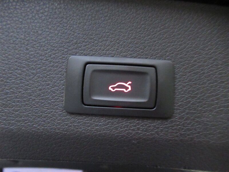 2015 Audi Q7 3.0T quattro Premium   - Photo 31 - Sherman Oaks, CA 91423