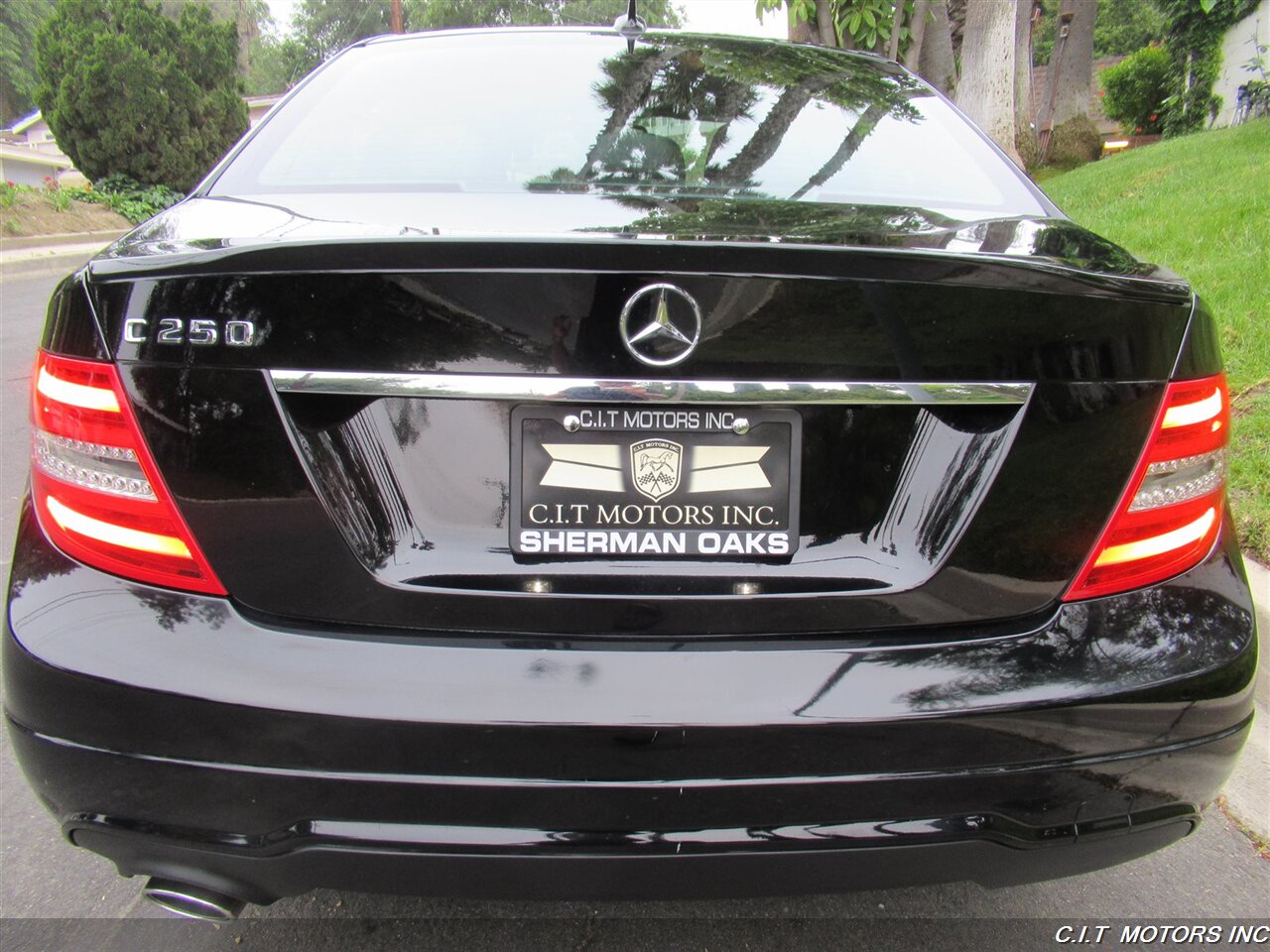 2013 Mercedes-Benz C 250 Sport   - Photo 37 - Sherman Oaks, CA 91423