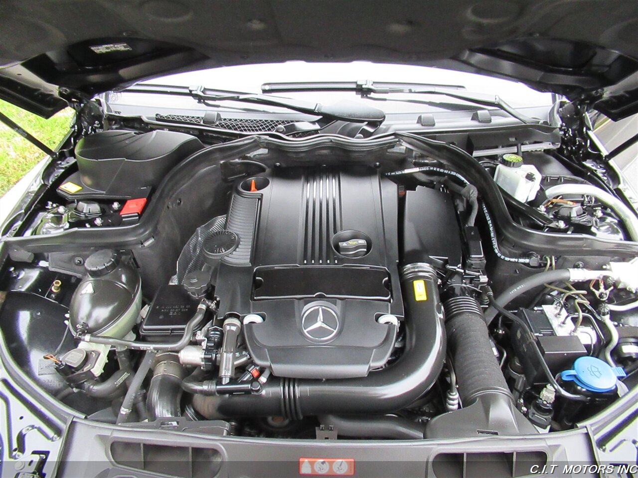 2013 Mercedes-Benz C 250 Sport   - Photo 44 - Sherman Oaks, CA 91423