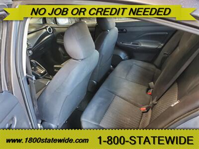 2020 Nissan Versa S   - Photo 6 - Sun Valley, CA 91352