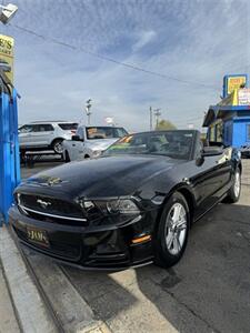 2014 Ford Mustang V6   - Photo 2 - Arleta, CA 91331