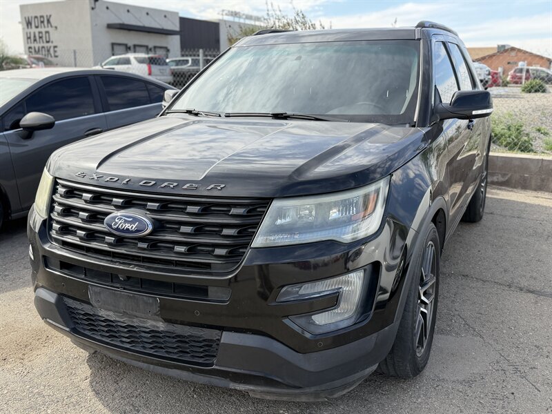 2016 Ford Explorer Sport   - Photo 1 - Yuma, AZ 85365