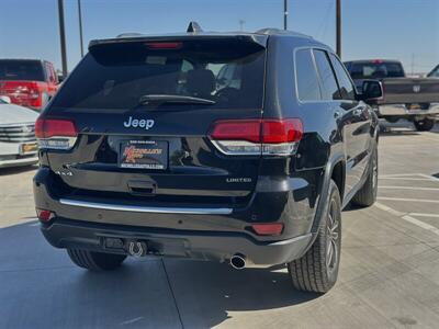 2021 Jeep Grand Cherokee Limited   - Photo 10 - Yuma, AZ 85364