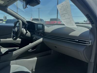 2021 Hyundai ELANTRA SEL   - Photo 5 - Somerton, AZ 85350
