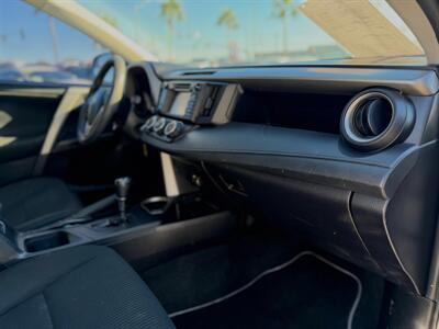 2017 Toyota RAV4 LE - Photo 5 - Yuma, AZ 85365