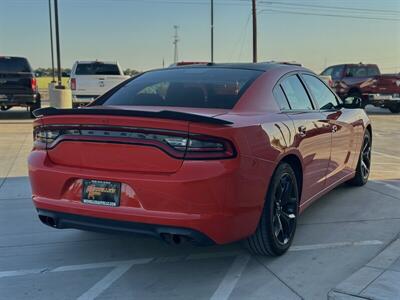 2020 Dodge Charger SXT   - Photo 9 - Yuma, AZ 85364