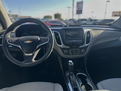 2019 Chevrolet Equinox LS   - Photo 2 - Yuma, AZ 85365