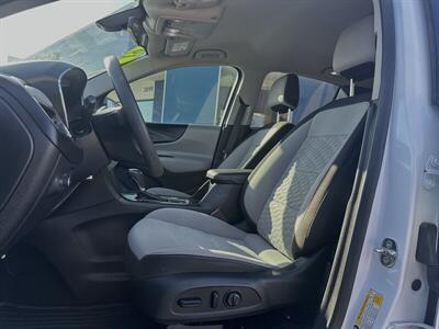 2019 Chevrolet Equinox LS   - Photo 3 - Yuma, AZ 85365