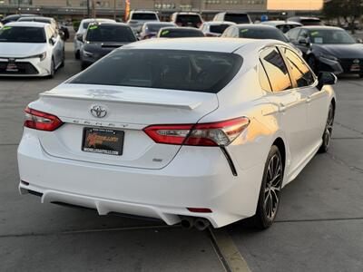 2018 Toyota Camry SE - Photo 8 - Yuma, AZ 85365