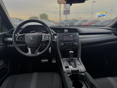 2019 Honda Civic Sport   - Photo 2 - Yuma, AZ 85364