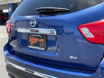2018 Nissan Pathfinder SV   - Photo 10 - Yuma, AZ 85365
