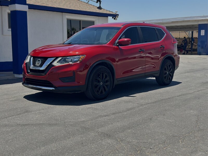 2017 Nissan Rogue S   - Photo 1 - Yuma, AZ 85365