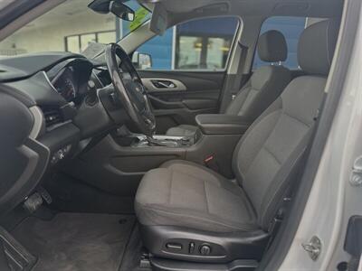 2020 Chevrolet Traverse LT Cloth   - Photo 3 - Yuma, AZ 85365