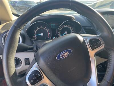 2017 Ford Fiesta Titanium   - Photo 7 - Yuma, AZ 85365