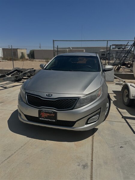 2015 Kia Optima LX   - Photo 1 - Yuma, AZ 85365