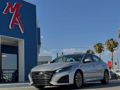 2023 Nissan Altima 2.5 SV   - Photo 1 - Yuma, AZ 85364