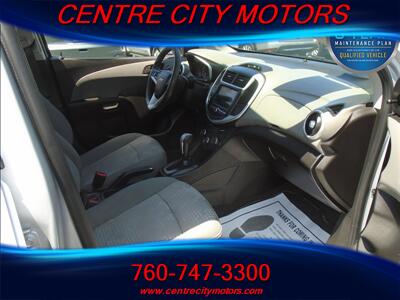 2019 Chevrolet Sonic LT Auto Fleet   - Photo 6 - Escondido, CA 92025