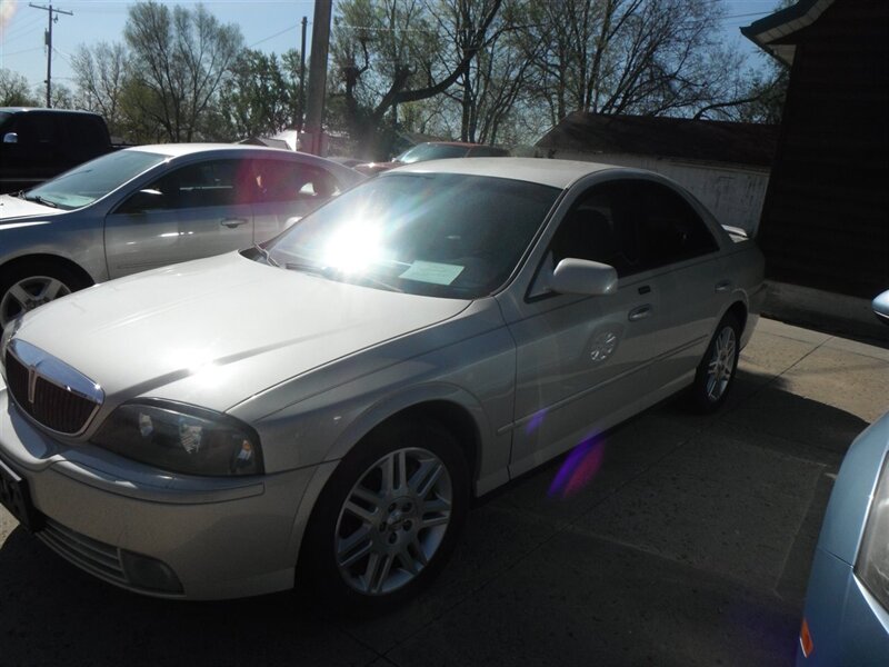 The 2003 Lincoln LS Sport photos