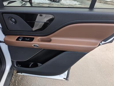 2021 Lincoln Aviator Reserve   - Photo 12 - St. Johnsbury, VT 05819