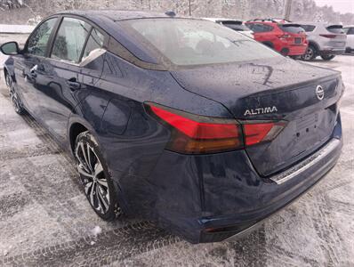 2021 Nissan Altima 2.5 SR   - Photo 2 - St. Johnsbury, VT 05819