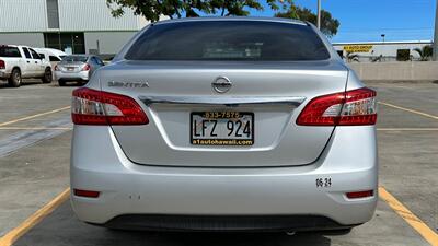 2015 Nissan Sentra S SUPER LOW MILES !  HARD TO FIND ! MANUAL TRANSMISSION!!! - Photo 5 - Honolulu, HI 96818