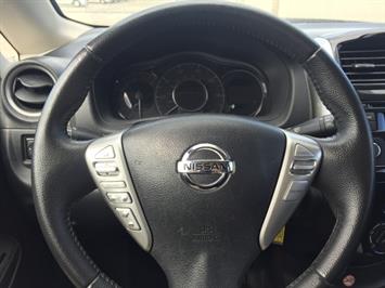 2015 Nissan Versa Note SV  GAS SAVER! PRICED TO SELL ! - Photo 14 - Honolulu, HI 96818