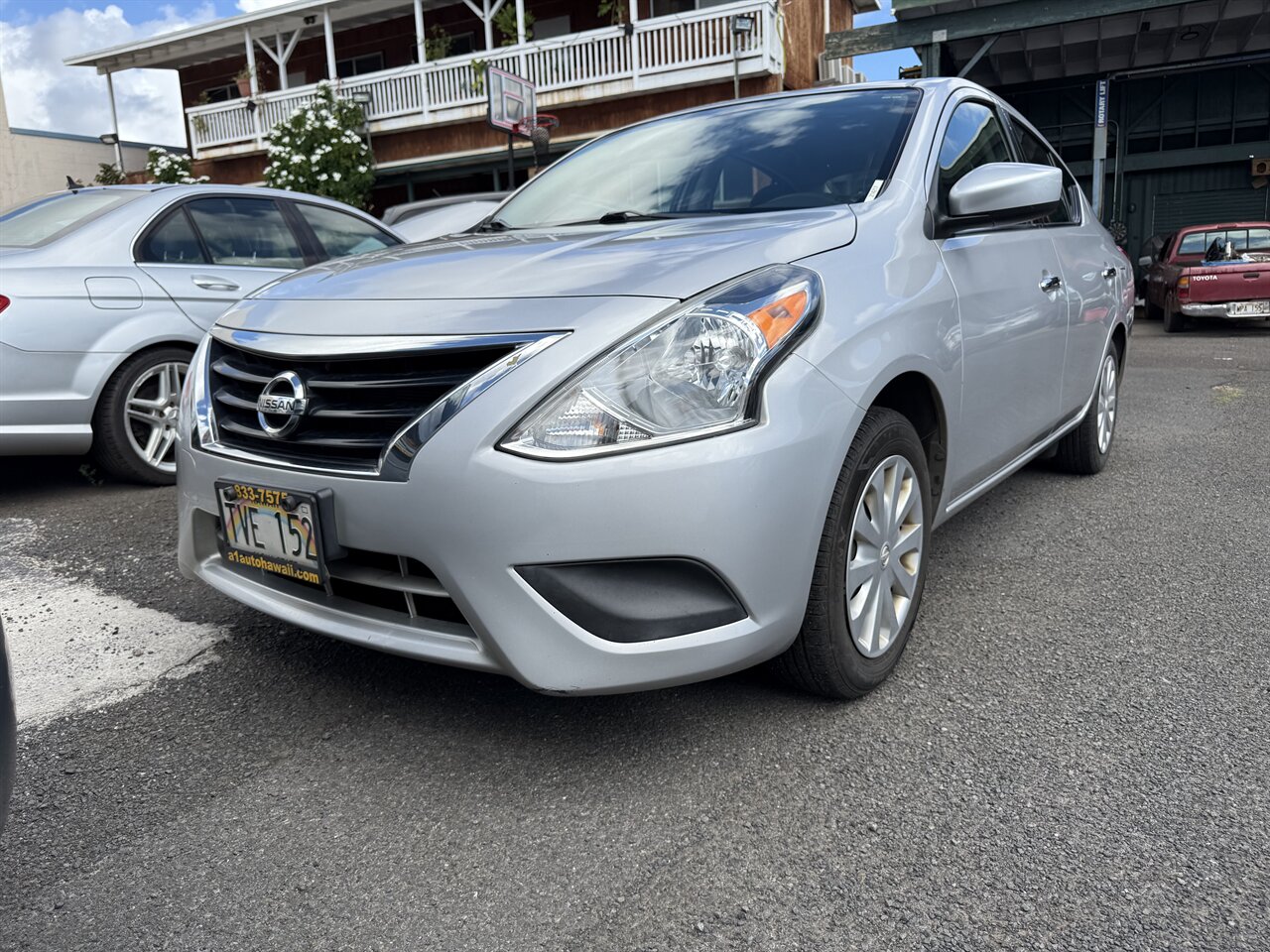 2019 Nissan Versa SV  GAS SAVER ! - Photo 1 - Honolulu, HI 96818