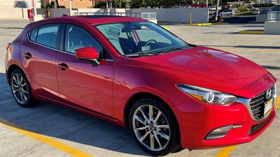 2018 Mazda Mazda3 Touring  LUXURY BEAUTY & STYLE! - Photo 4 - Honolulu, HI 96818