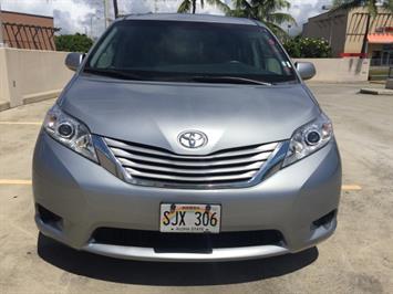 2015 Toyota Sienna LE 8-Passenger  TOYOTA RELIABLE QUALITY - Photo 7 - Honolulu, HI 96818