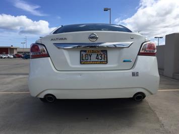 2014 Nissan Altima 2.5 S  FULL SIZE COMFORT ! - Photo 10 - Honolulu, HI 96818