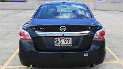 2015 Nissan Altima 2.5 S  ROOM & STYLE & GOOD ON GAS! - Photo 8 - Honolulu, HI 96818