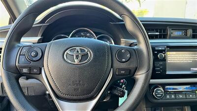 2015 Toyota Corolla LE  RELIABLE & AFFORDABLE GAS SAVER ! - Photo 9 - Honolulu, HI 96818