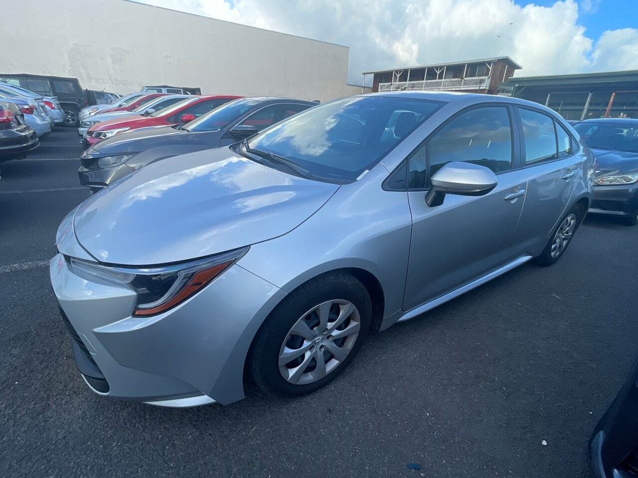 2024 Toyota Corolla LE   - Photo 1 - Honolulu, HI 96818