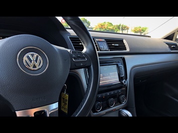2015 Volkswagen Passat SE PZEV  PREFERRED MODEL SE LUXURY STYLE & COMFORT ! - Photo 11 - Honolulu, HI 96818
