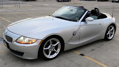 2007 BMW Z4 3.0si CONVERTIBLE DROP TOP BABY !  RARE FIND !  LOW MILES! TIMELESS ! - Photo 2 - Honolulu, HI 96818