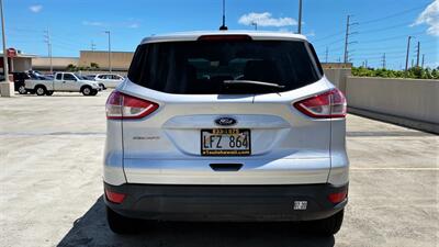 2016 Ford Escape S  5 SEATS SUV GAS SAVER! - Photo 5 - Honolulu, HI 96818