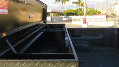2015 Chevrolet Silverado 1500 LT  4 WHEEL DRIVE MONSTER ! - Photo 15 - Honolulu, HI 96818