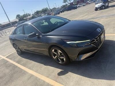2023 Hyundai Elantra Limited MIDSIZE COMFORT ! GAS SAVER ! - Photo 8 - Honolulu, HI 96818