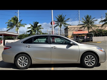 2017 Toyota Camry LE  RELIABLE AND BEAUTIFUL! - Photo 4 - Honolulu, HI 96818