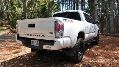 2021 Toyota Tacoma 4X4  TRD OFF ROAD SPORT  RARE COLOR PEARL WHITE ! LIKE NEW ! - Photo 6 - Honolulu, HI 96818