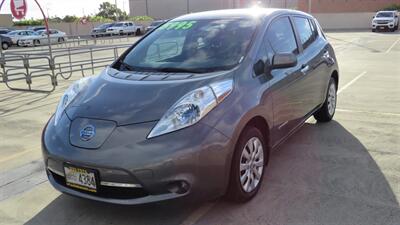 2014 Nissan Leaf S  NEVER BUY GAS AGAIN ! - Photo 1 - Honolulu, HI 96818