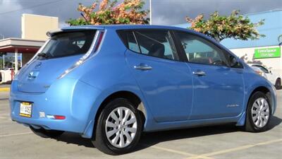 2014 Nissan Leaf SUPER BLUE OCEAN  ***WE FINANCE***  NEVER BUY GAS AGAIN ! - Photo 9 - Honolulu, HI 96818